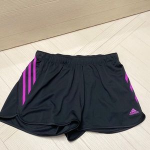 NWT Women’s Adidas Athletic Shorts Size:M